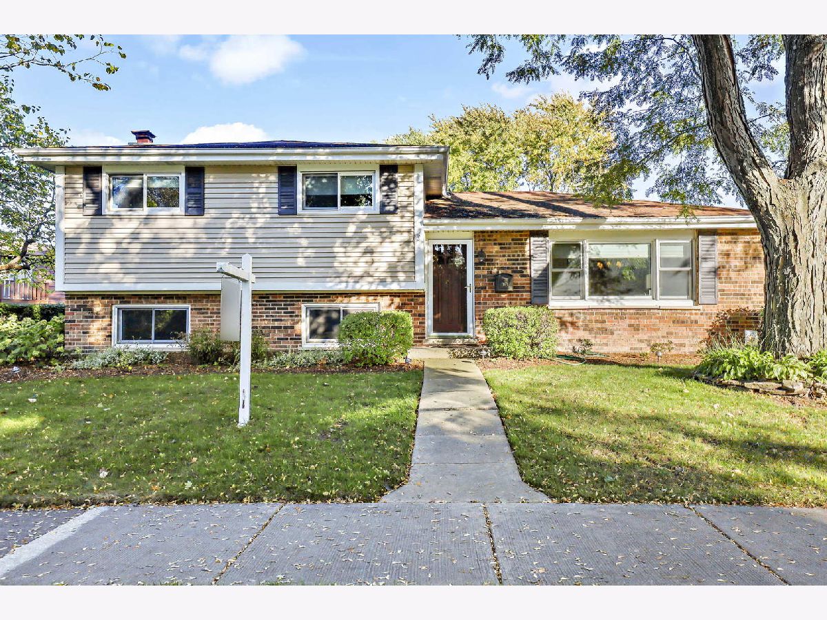Homes Sold Park Manor Arlington Heights Illinois, 363 Dryden