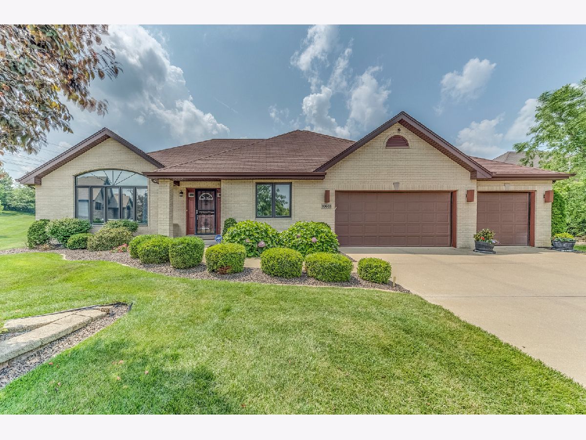 Homes Sold Suttondale Frankfort Illinois, 10661 Shilling
