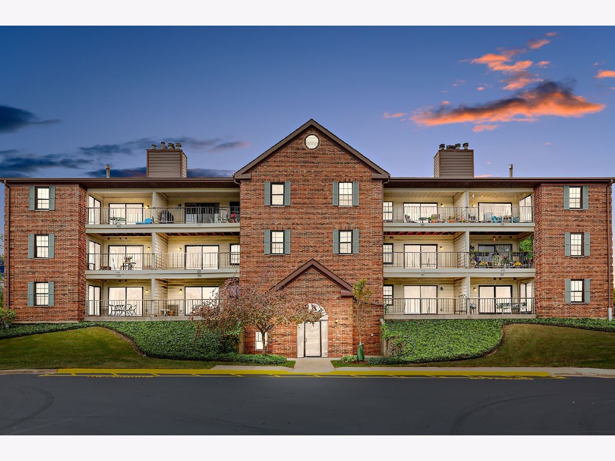 Condominiums Sold Chatham East Buffalo Grove Illinois, 631 Hapsfield