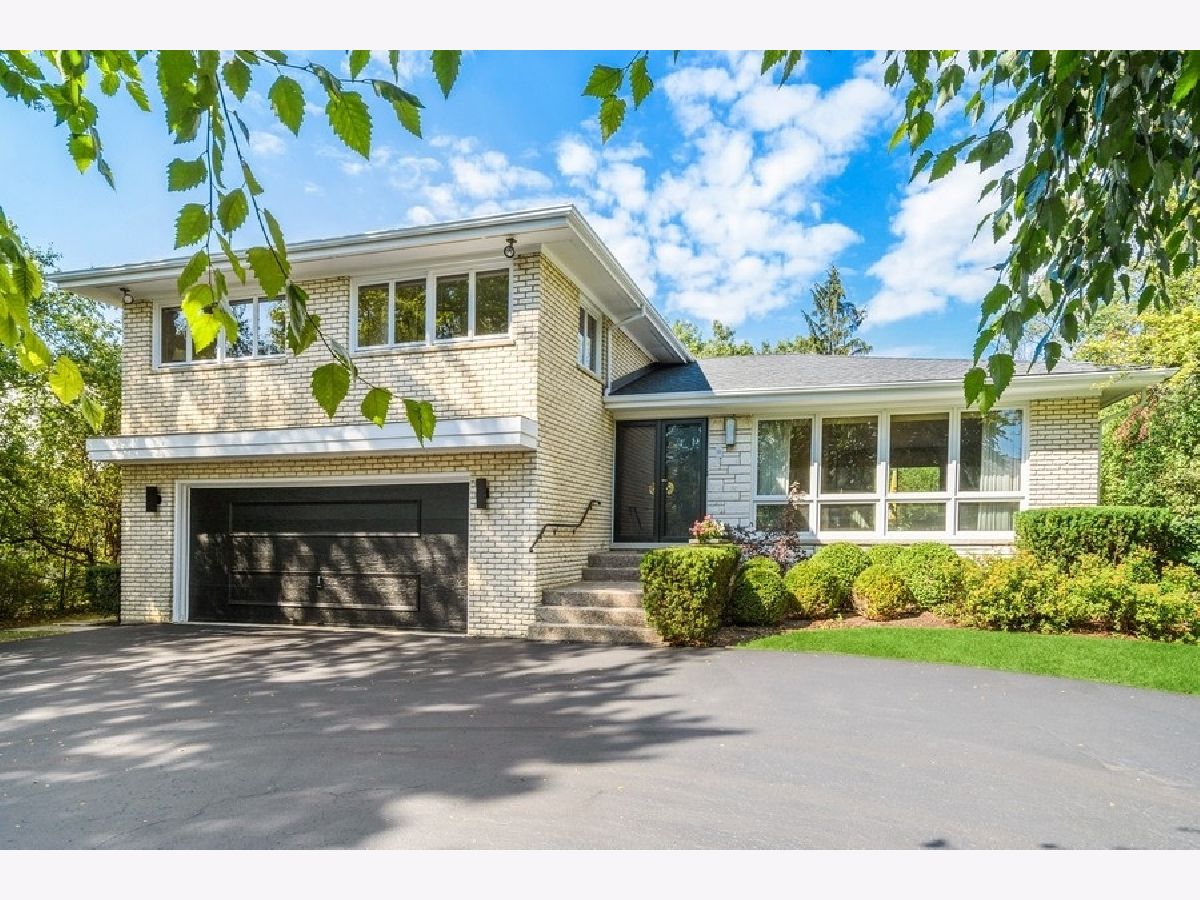 Homes Sold Brittany Hills Highland Park Illinois, 2067 Old Briar