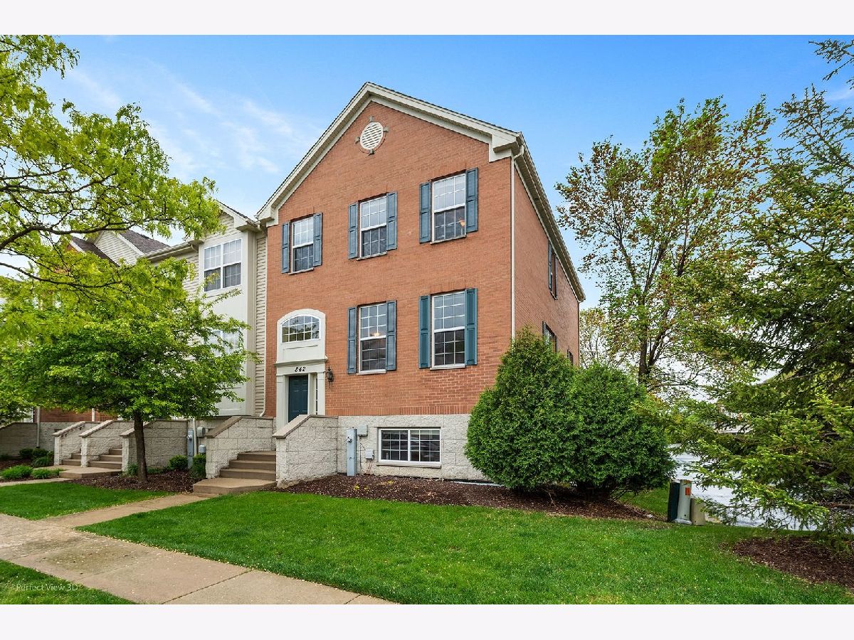  Sold Aurora Illinois, 842 Lewisburg