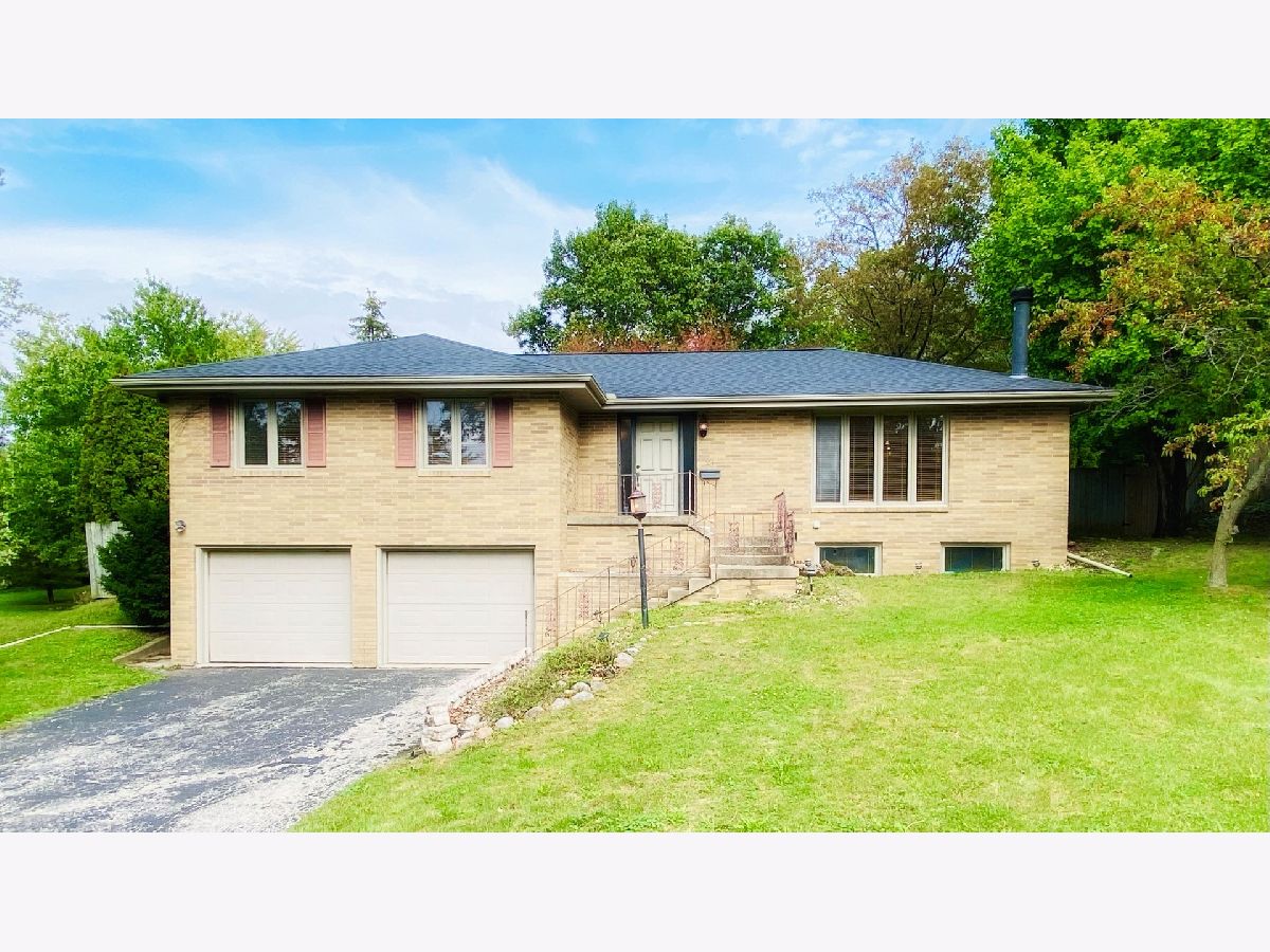 Homes & Condos & Townhomes Sold Fleetwood Bloomington Illinois, 204 Parkview