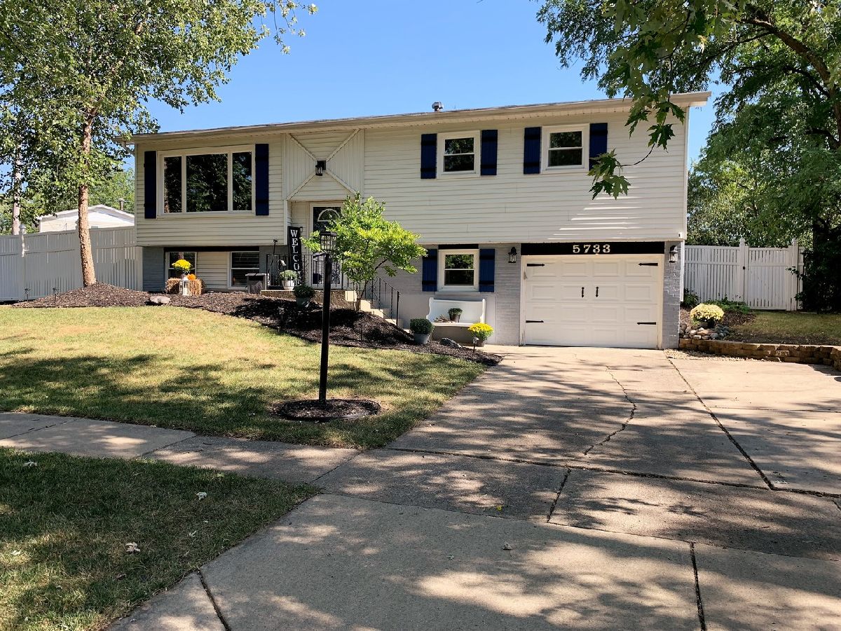Homes Sold El Morro Oak Forest Illinois, 5733 Victoria