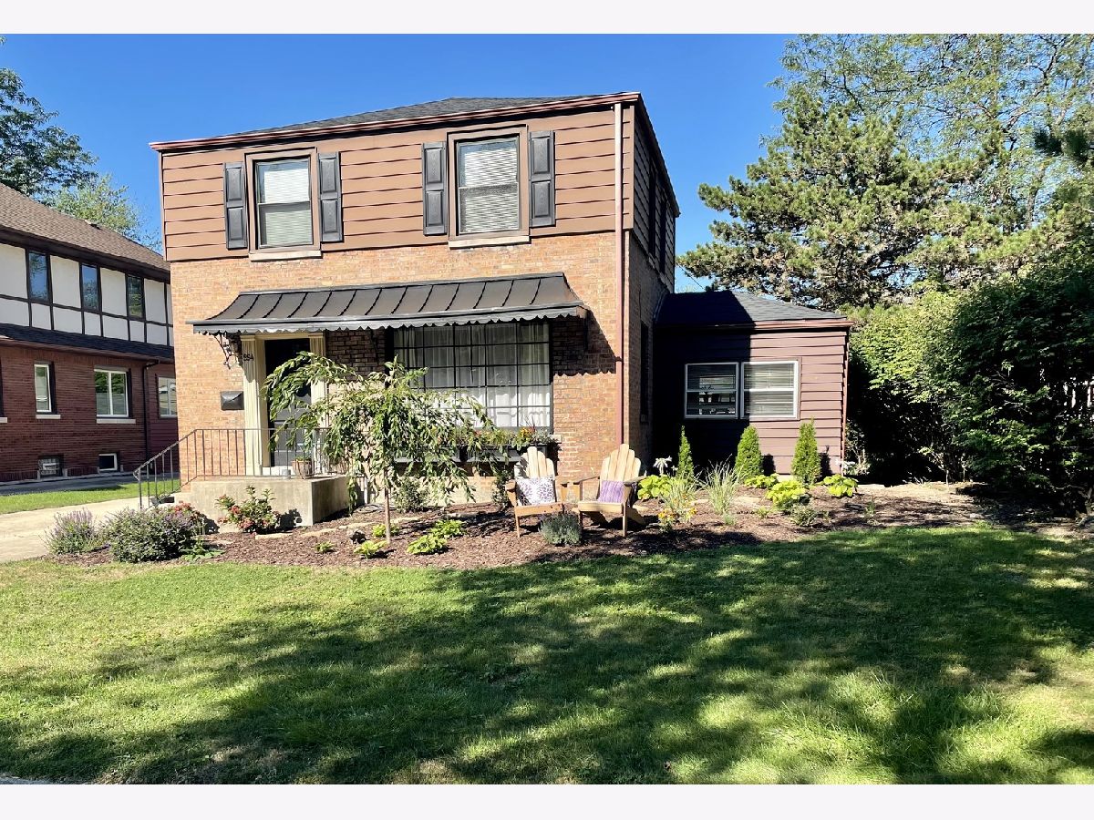 Homes Rented Tuxedo Park Elmhurst Illinois, 594 Colfax