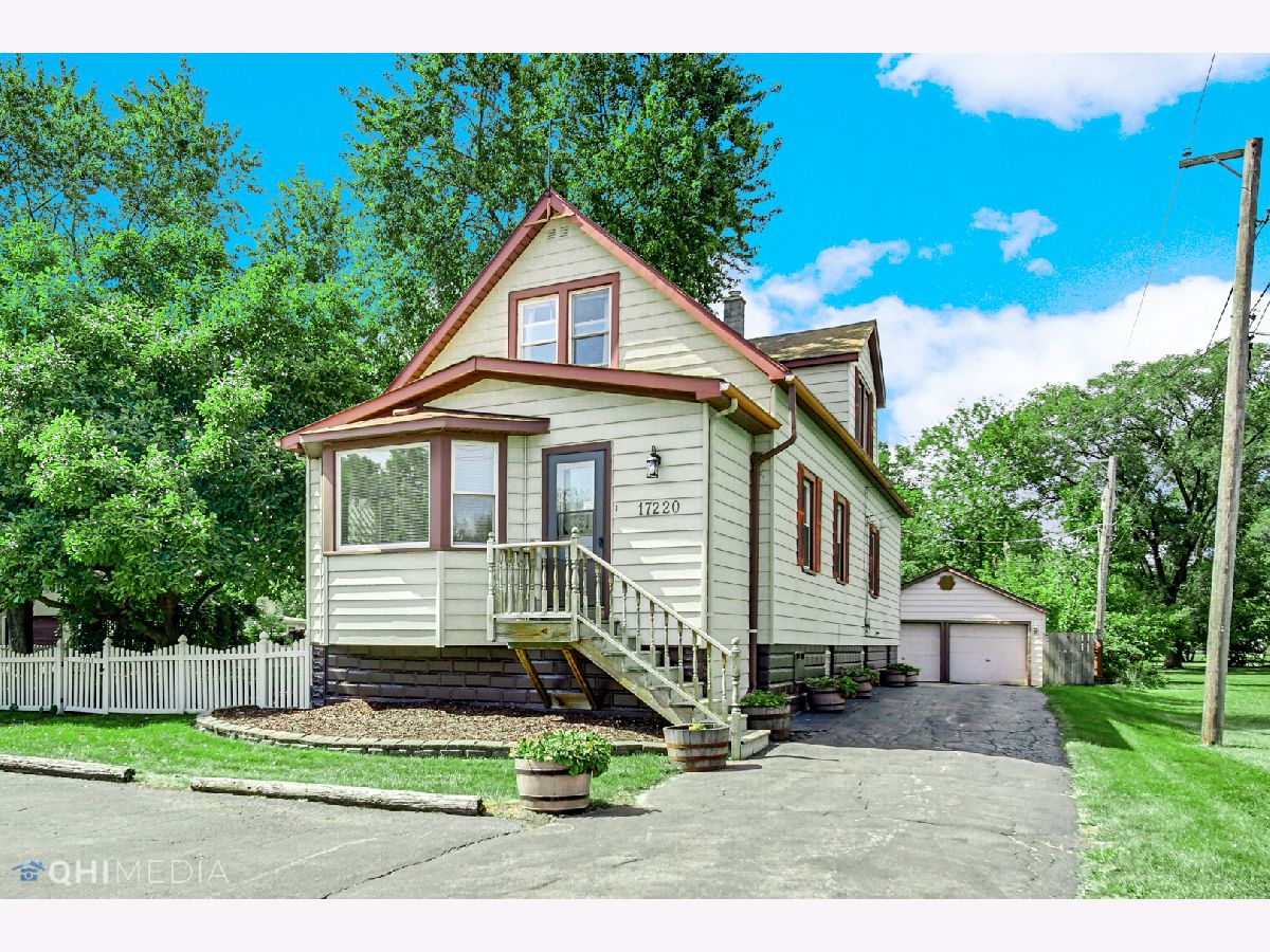 Homes Sold Eagle East Hazel Crest Illinois, 17220 Fisk