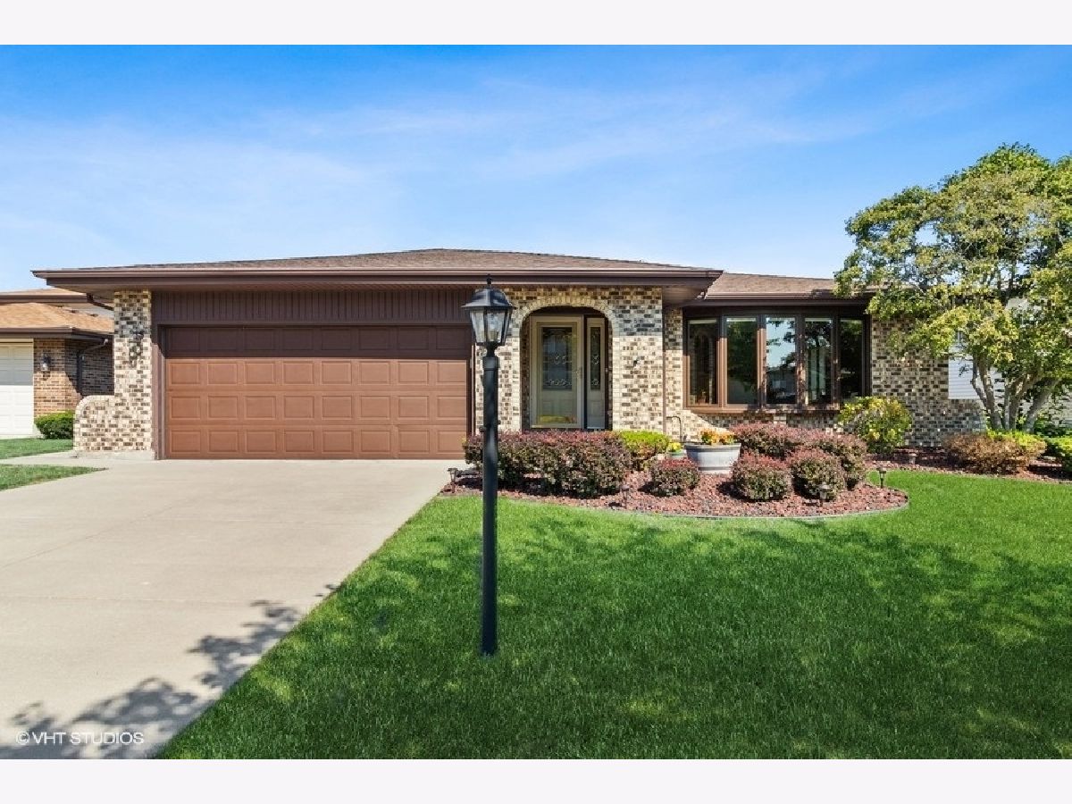Homes Sold Ridgewood Estates Oak Forest Illinois, 6642 155th