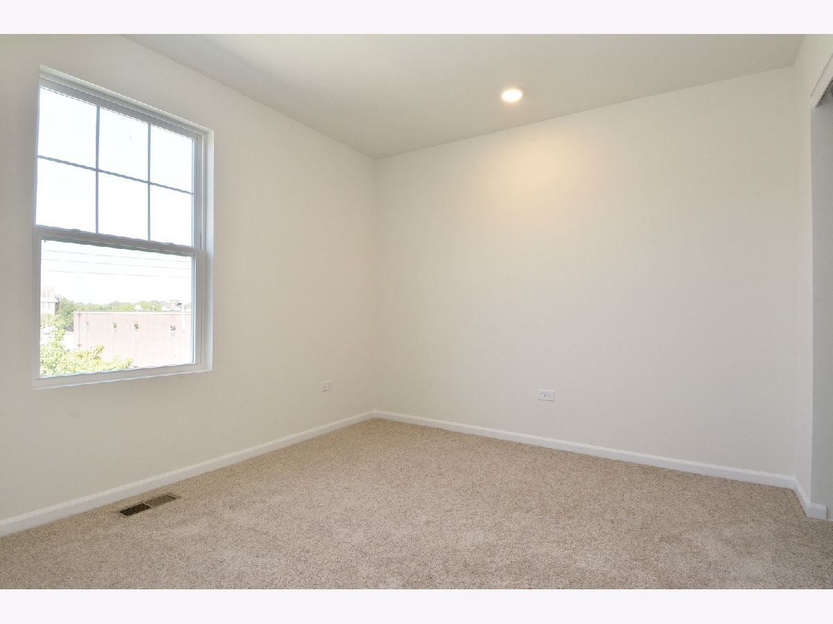 Condos & Townhomes Rented Meadow Square Rolling Meadows Illinois