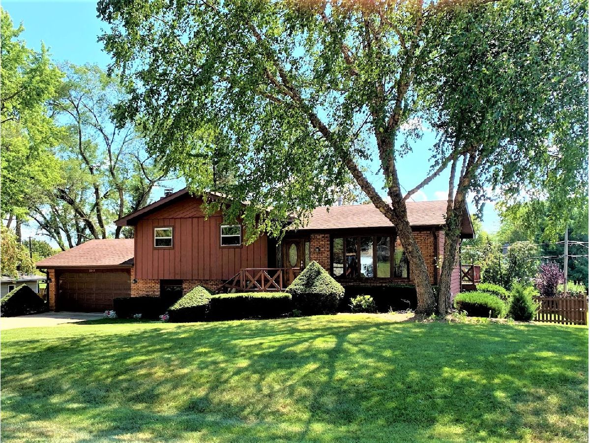 Homes Sold Country Club Estates Mchenry Illinois, 3207 Skyway