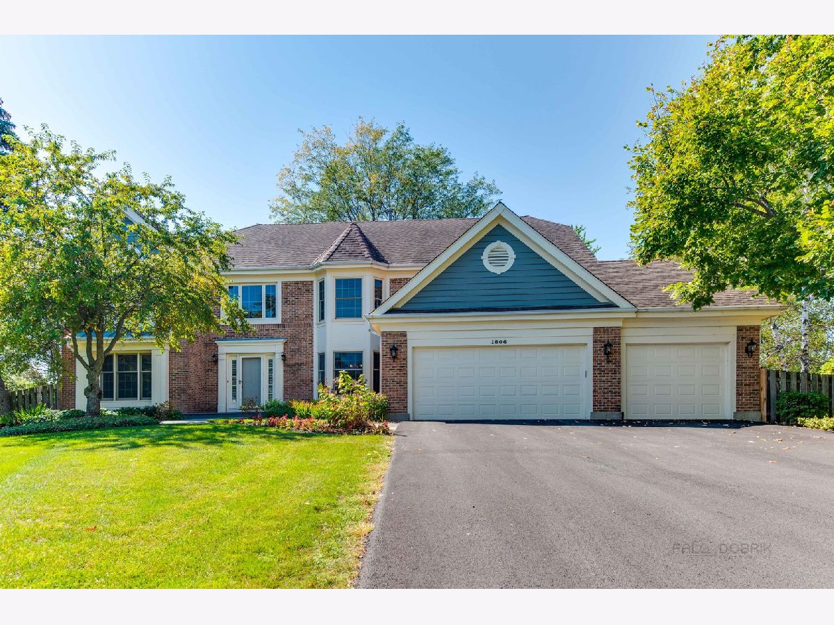 Homes Sold Churchill Lane Buffalo Grove Illinois, 1806 Brandywyn