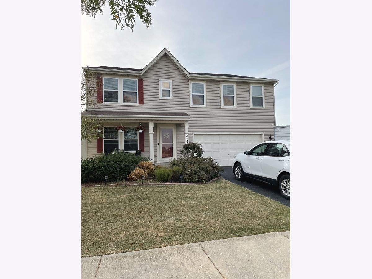 Homes Sold Richland Trails Cortland Illinois, 285 Dogwood