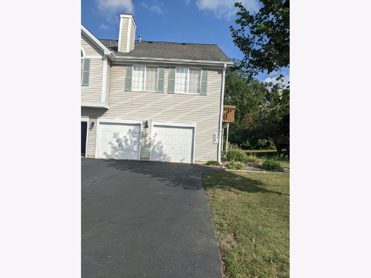 Townhomes & Condos Rented Carriage Homes Of Concord South Elgin Illinois, 271 Collins