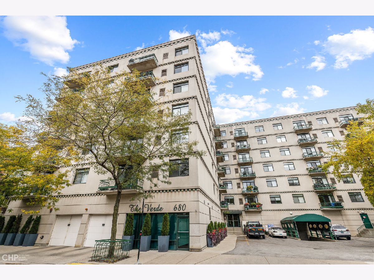 Condominiums Sold The Verde Chicago Illinois, 680 Green