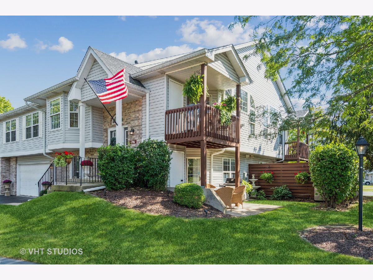 Townhomes Sold Cambridge At The Reserves Plainfield Illinois, 13961 Cambridge