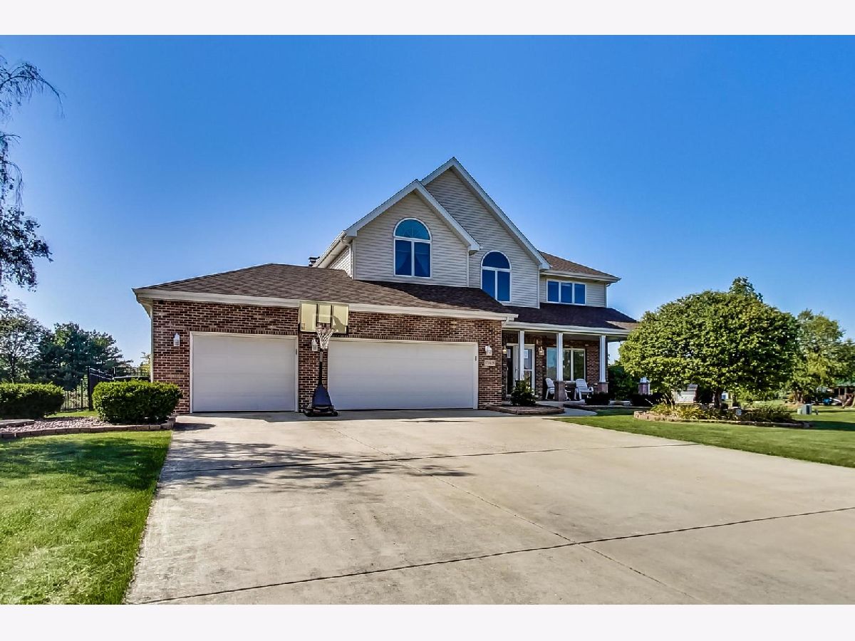Homes Sold Grassy Knoll New Lenox Illinois, 22426 Farm View