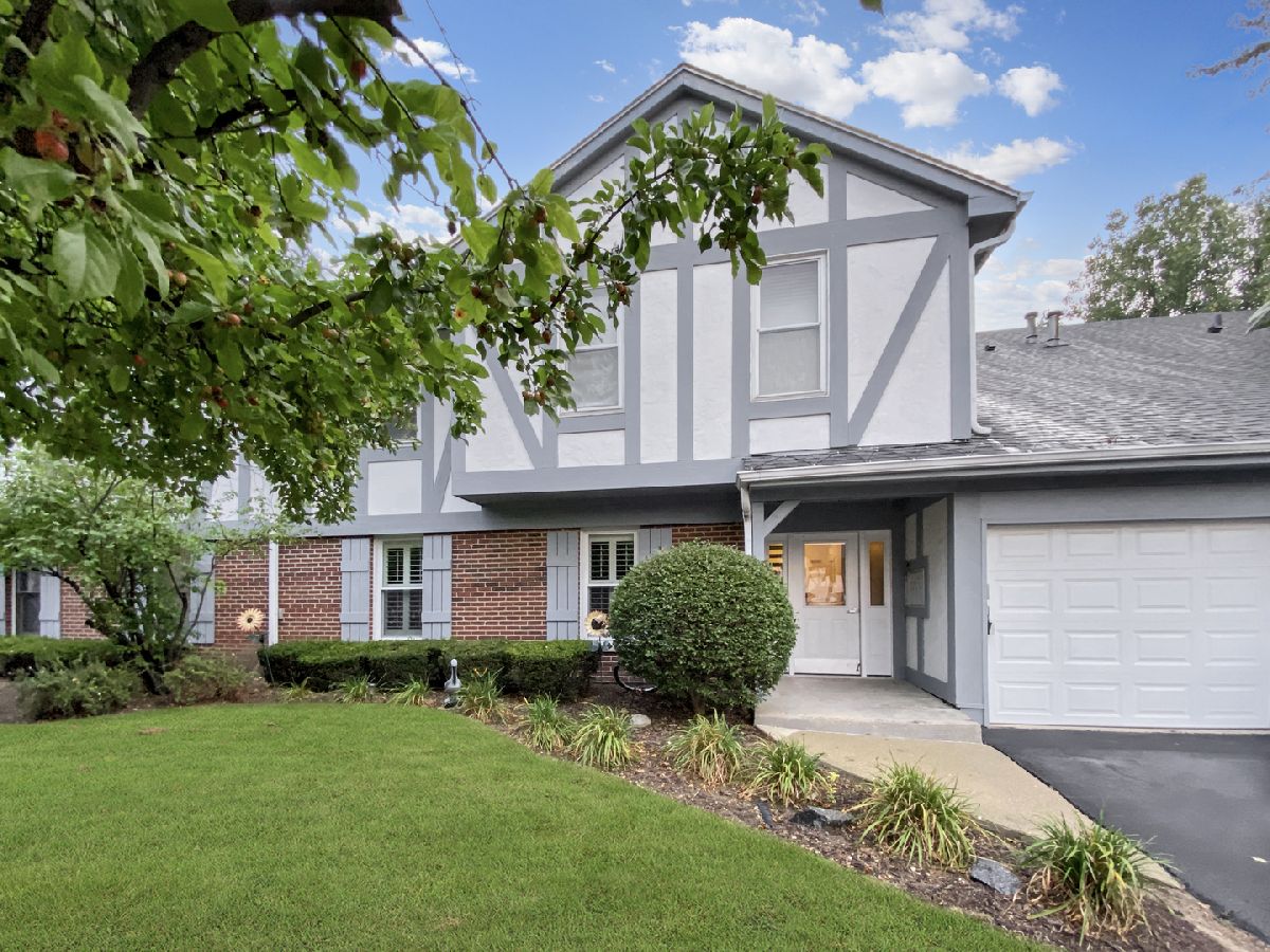Townhomes Sold Court Homes On Plum Grove Palatine Illinois, 16 Fern