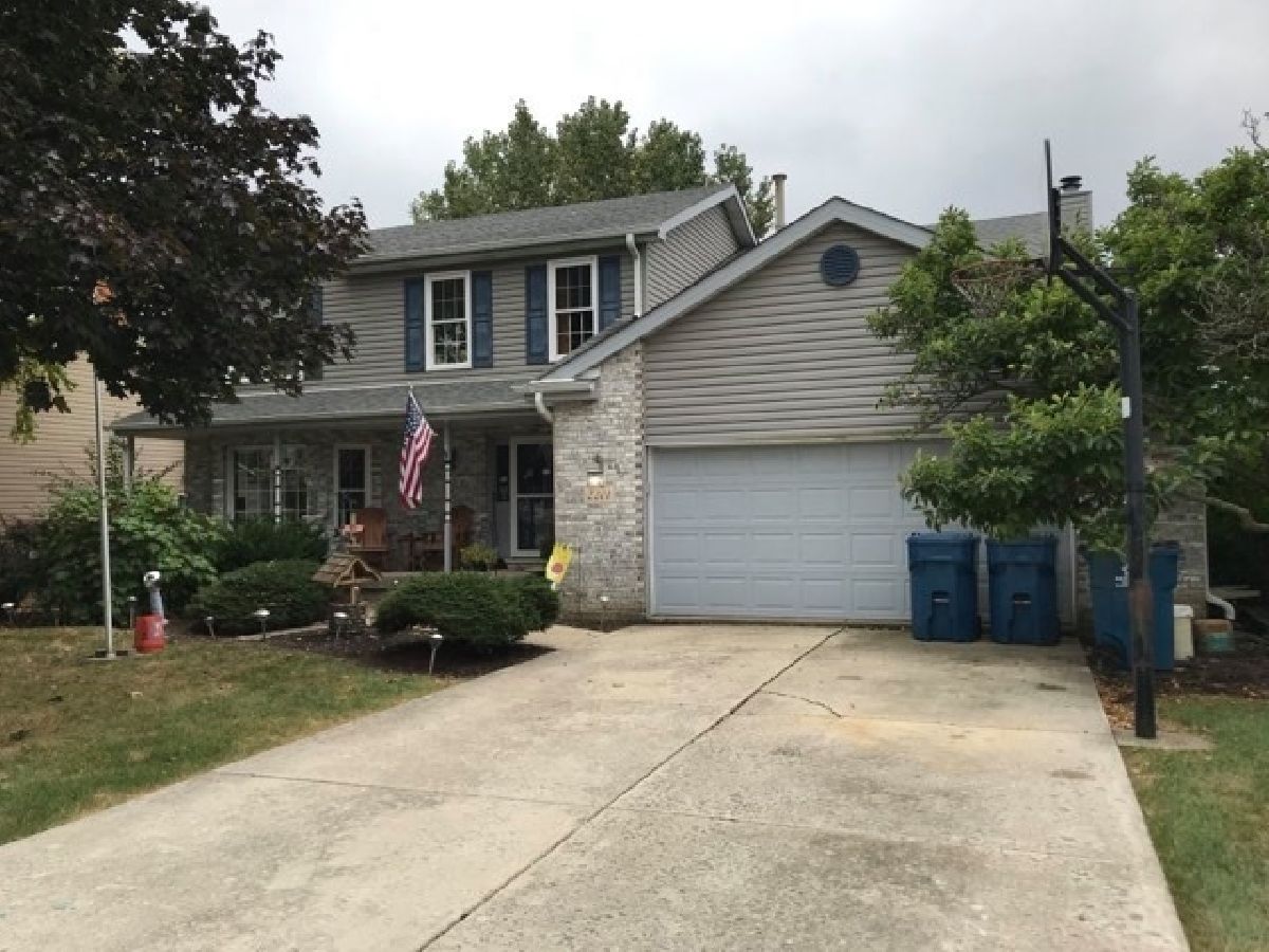 Homes & Condos & Townhomes Sold Whispering Meadows Crest Hill Illinois, 2201 Manico