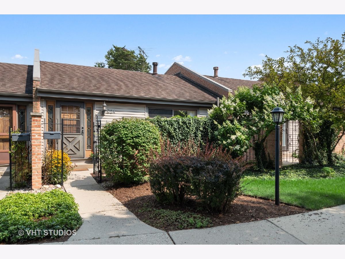 Condos & Townhomes & Homes Sold Barrington East Barrington Illinois, 534 Main