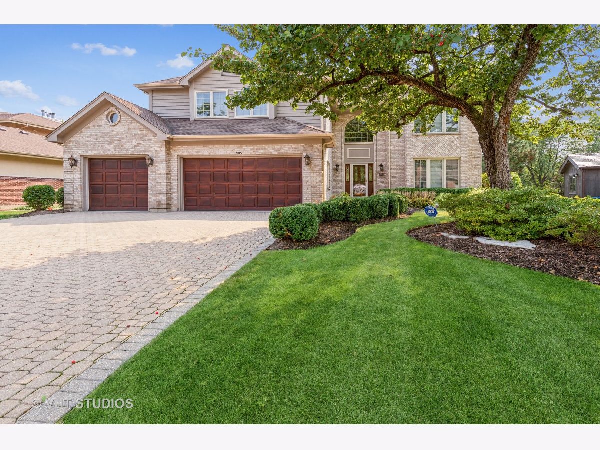 Homes & Townhomes Sold Woods Of Oak Hills Bartlett Illinois, 985 Doral