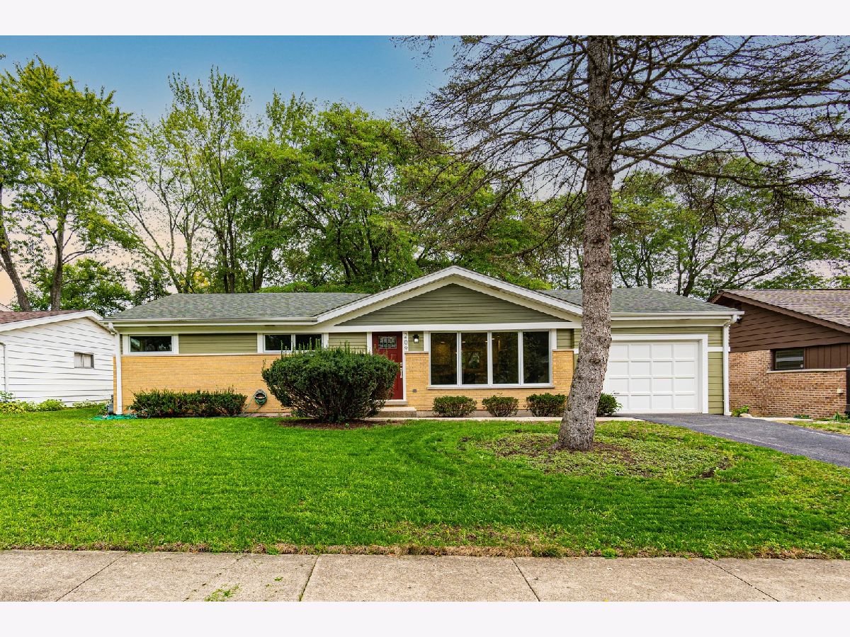 Homes Sold Glen Tyan Manor Palatine Illinois, 209 Maple
