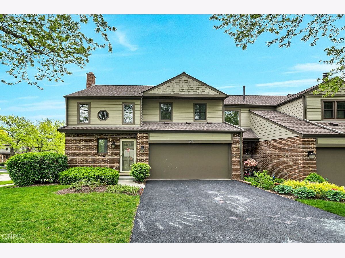 Townhomes Sold Fairways Of Hobson Creek Naperville Illinois, 7S341 Marion