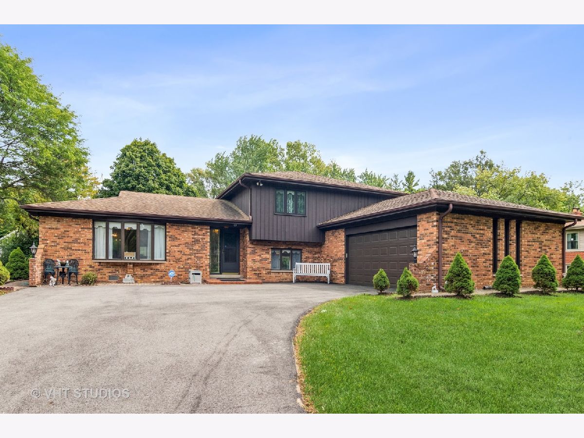 Homes Sold Barrington Trails Barrington Illinois, 127 Deerpath