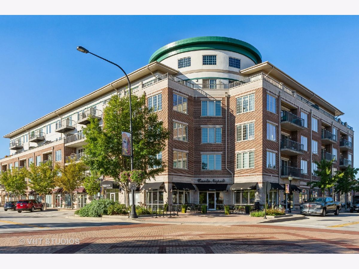 Condominiums Sold The Emerson At Village Centre Mount Prospect Illinois, 100 Emerson