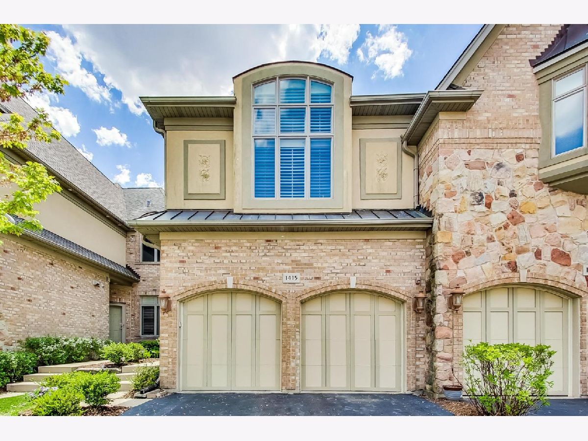 Townhomes Sold Maison Du Comte Inverness Illinois, 1415 Rue Paris