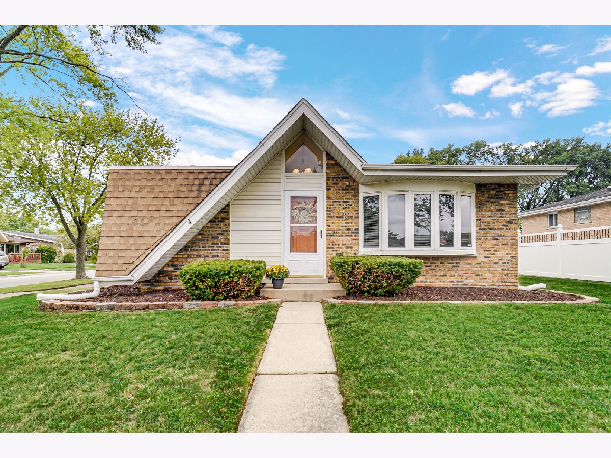 Homes Sold Howdy Homes Alsip Illinois, 11737 Carolyn