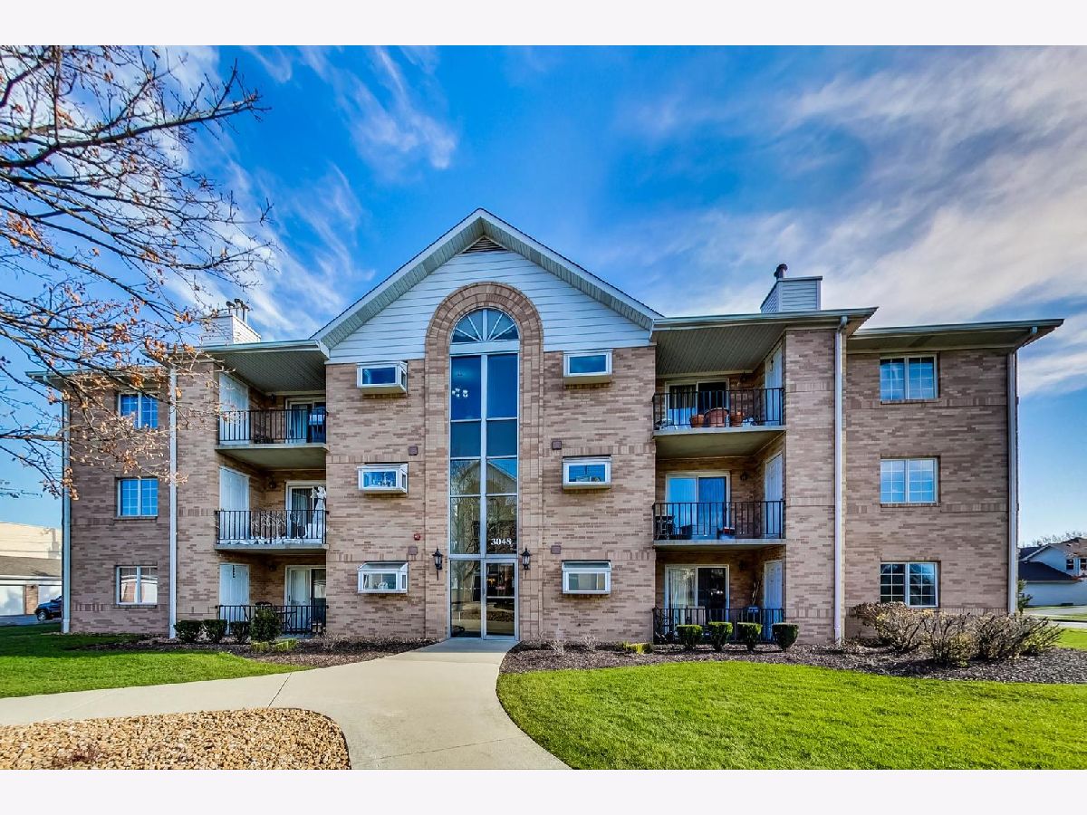 Condominiums & Homes Sold Pinewood Homewood Illinois, 3048 Matthew