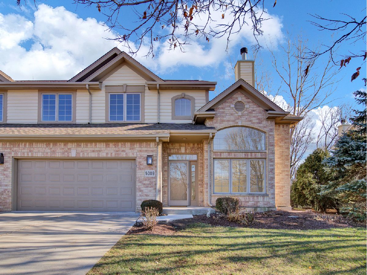 Townhomes & Homes Sold Commonwealth Western Springs Illinois, 5009 Commonwealth
