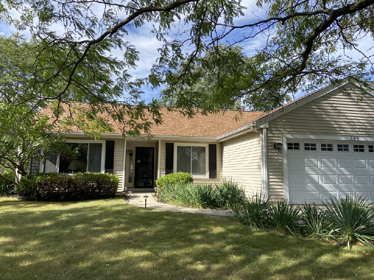Homes Sold Pine Ridge Of North Hill Carol Stream Illinois, 695 Paxton