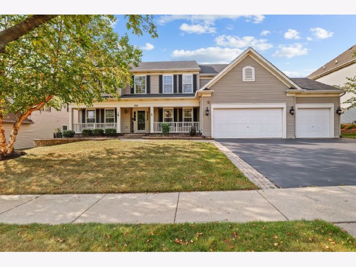Homes & Townhomes Sold Dundee Highlands West Dundee Illinois, 1388 Acorn