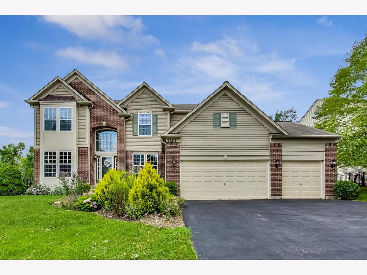 Homes Sold Hampton Reserve Mundelein Illinois, 1123 Magnolia