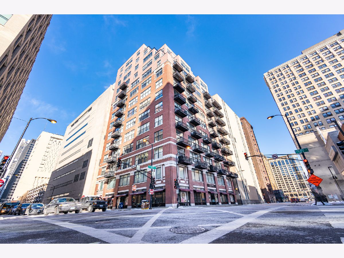 Condominiums Sold Harrison Street Lofts Chicago Illinois, 547 Clark
