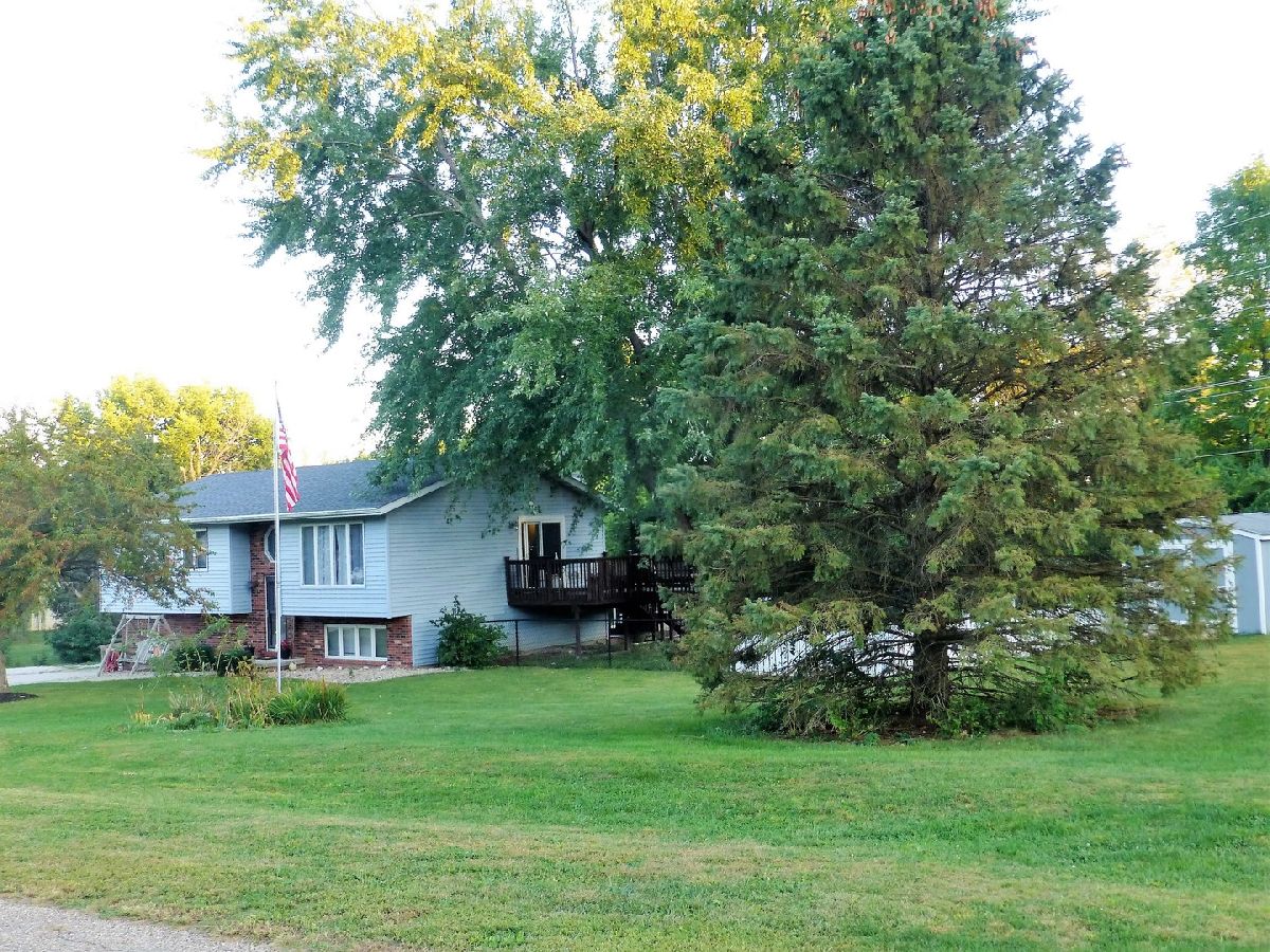 Homes Sold Hill-n-dale Bloomington Illinois, 8175 Idlewood
