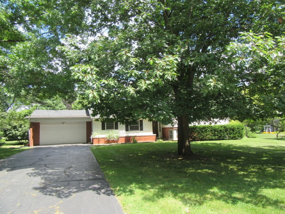 Homes Rented Mardan Long Grove Illinois, 3264 Monticello