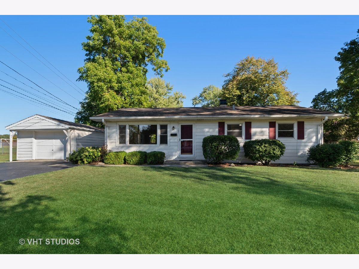 Homes Sold Colby Crystal Lake Illinois, 301 Harold