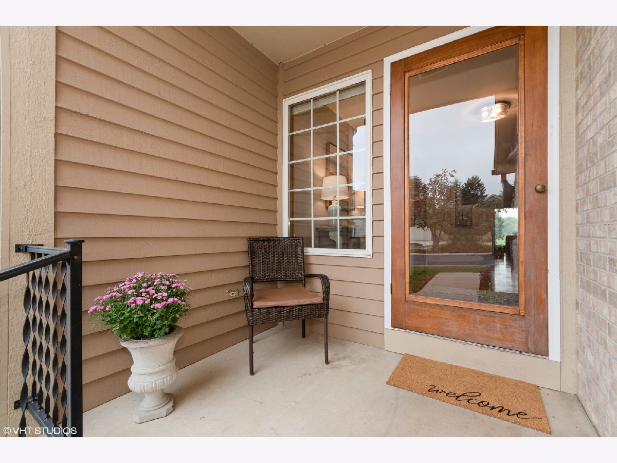 Condos & Townhomes Sold Natwill Square Geneva Illinois, 714 Natwill