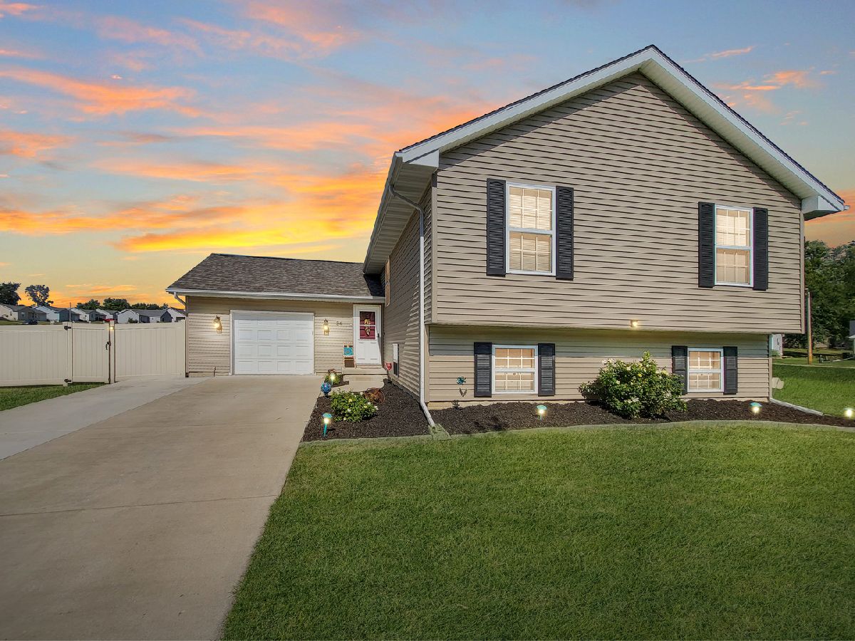 Homes Sold Woodbury Estates Bloomington Illinois, 34 Richwood
