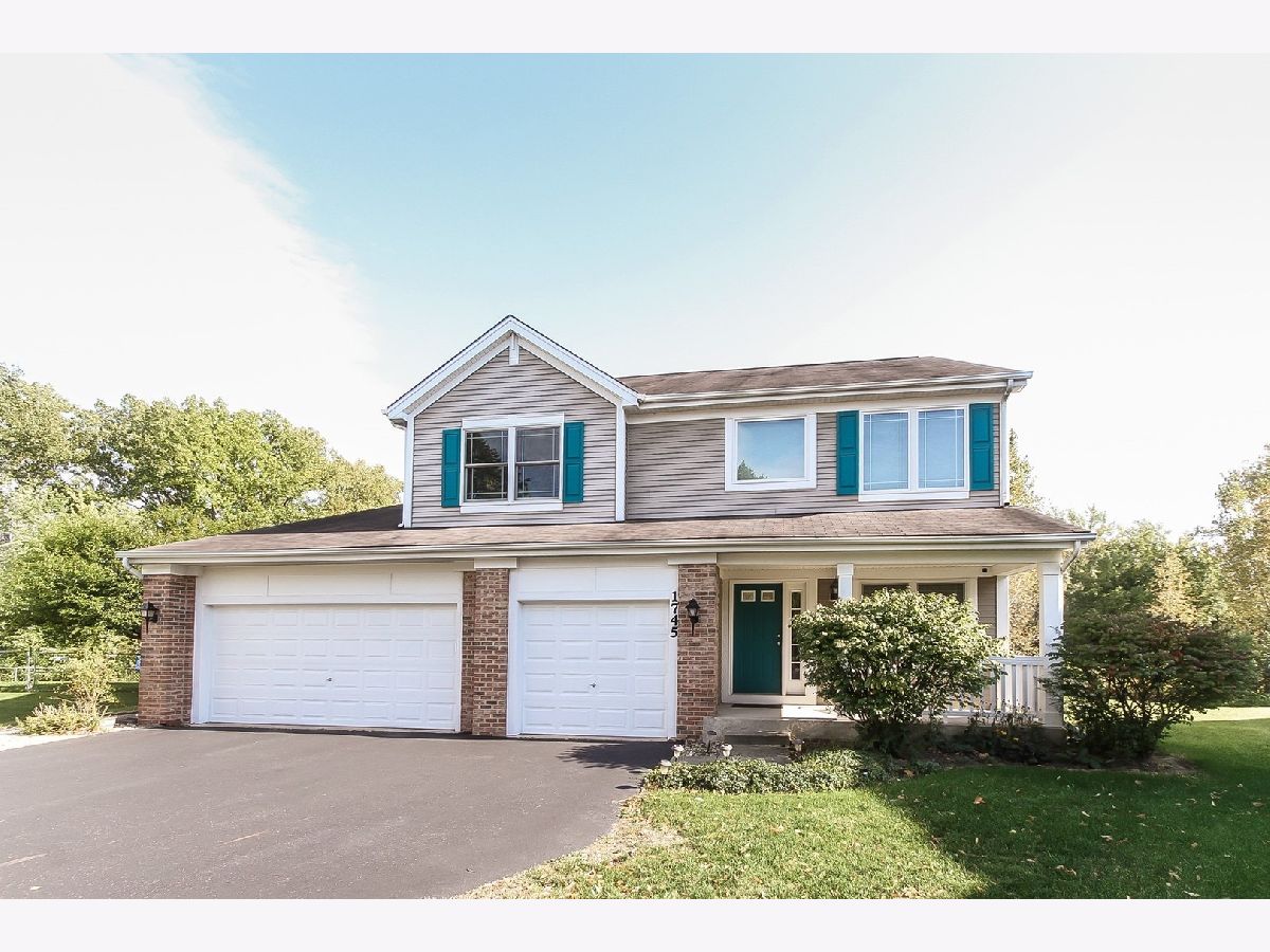 Homes & Condos & Townhomes Sold Avalon Wheeling Illinois, 1745 Charles