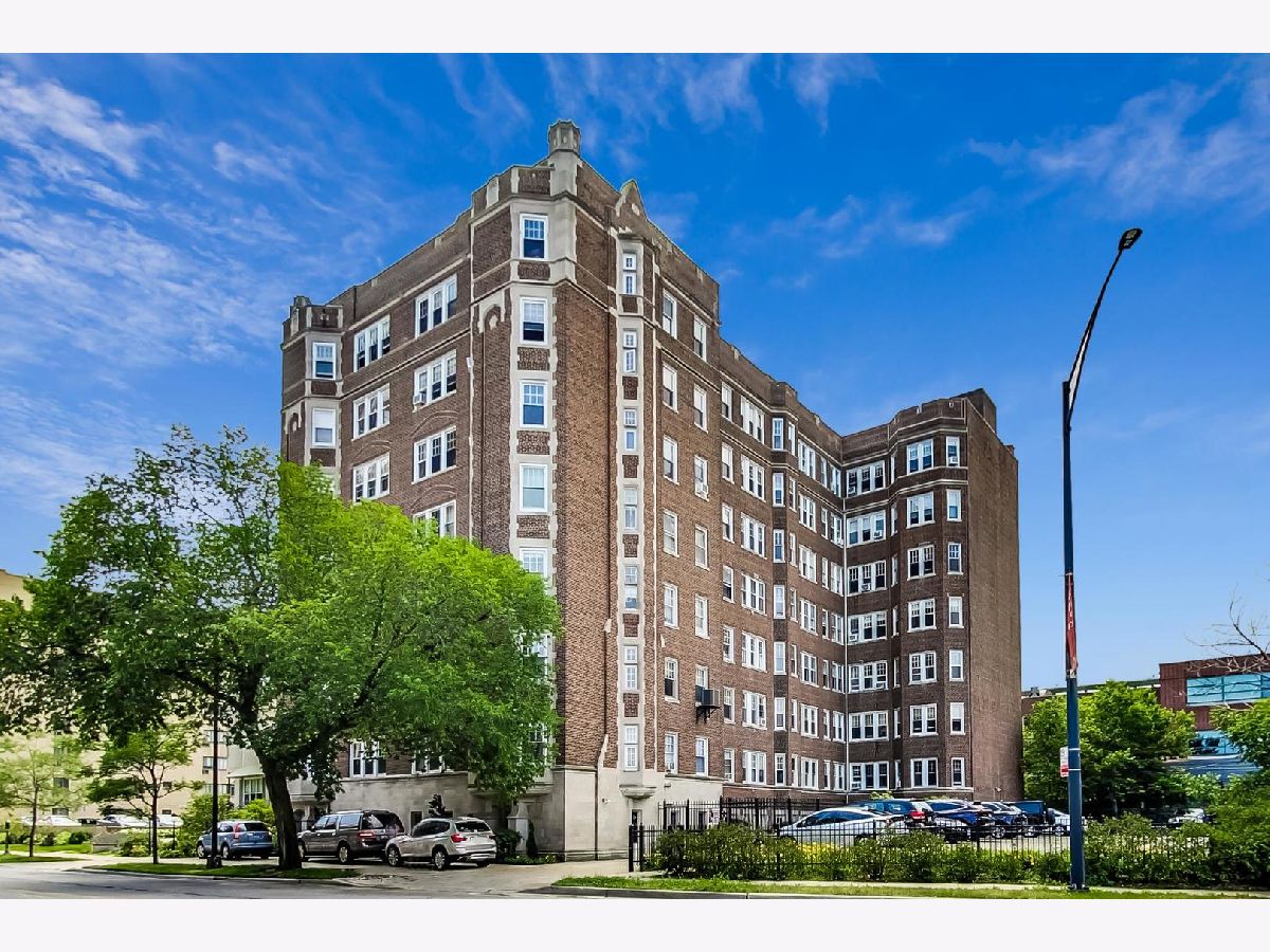 Condominiums & Homes Rented Edgewater Beach Chicago Illinois, 6334 Sheridan