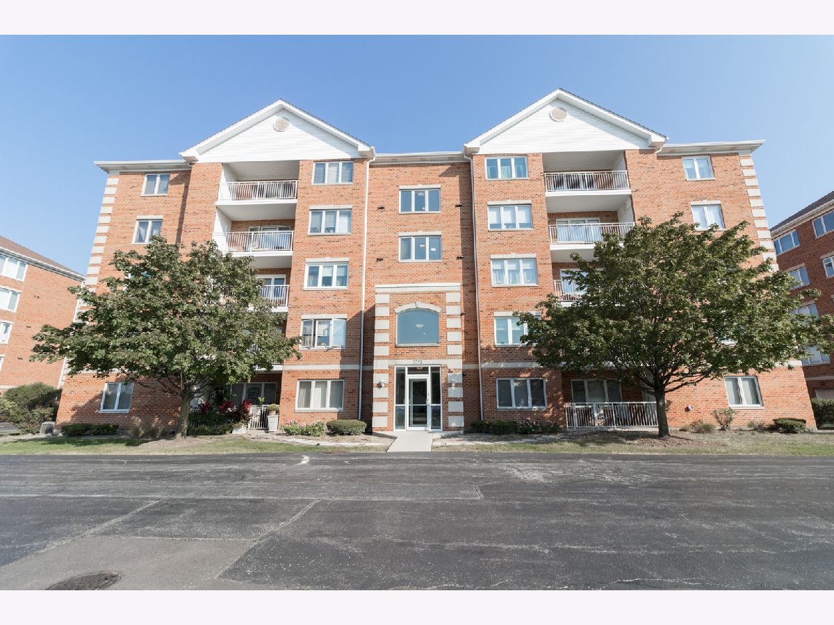 Foxwoods Oak Lawn IL, Condos & Townhomes & Homes For Sale & For Rent