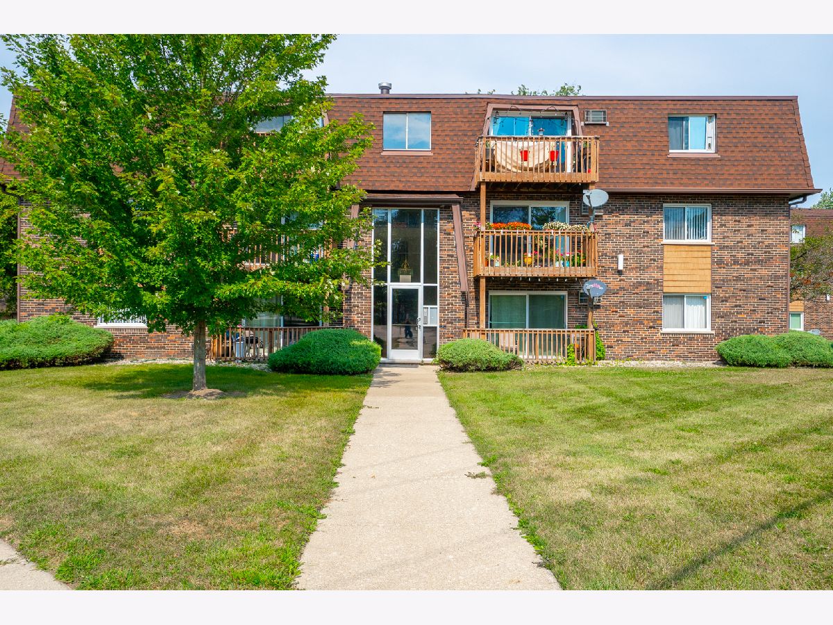 Condominiums Sold Wolf Point Mokena Illinois, 19398 Wolf