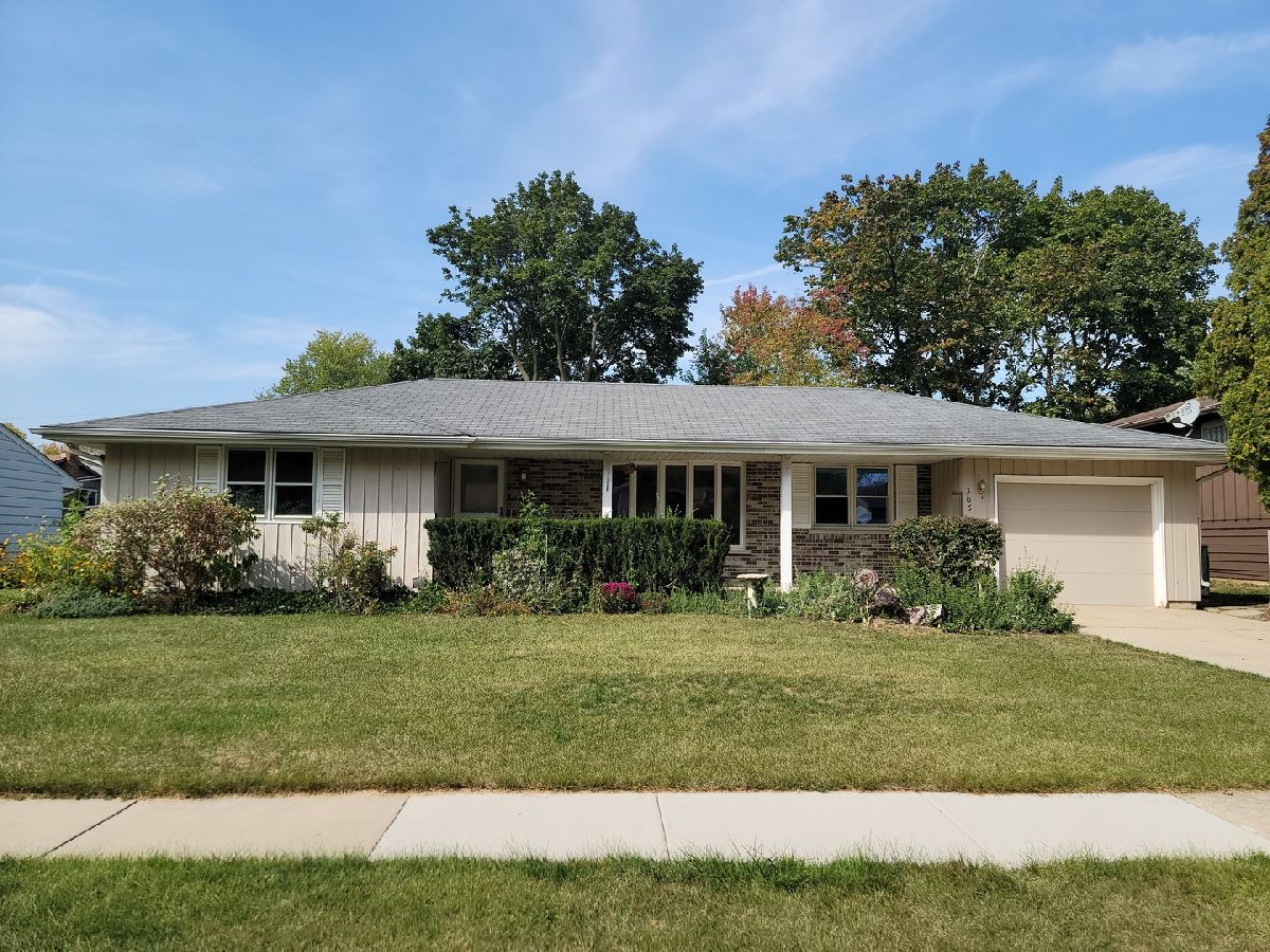 Homes Sold Arrow Head Hills Algonquin Illinois, 306 Hillcrest