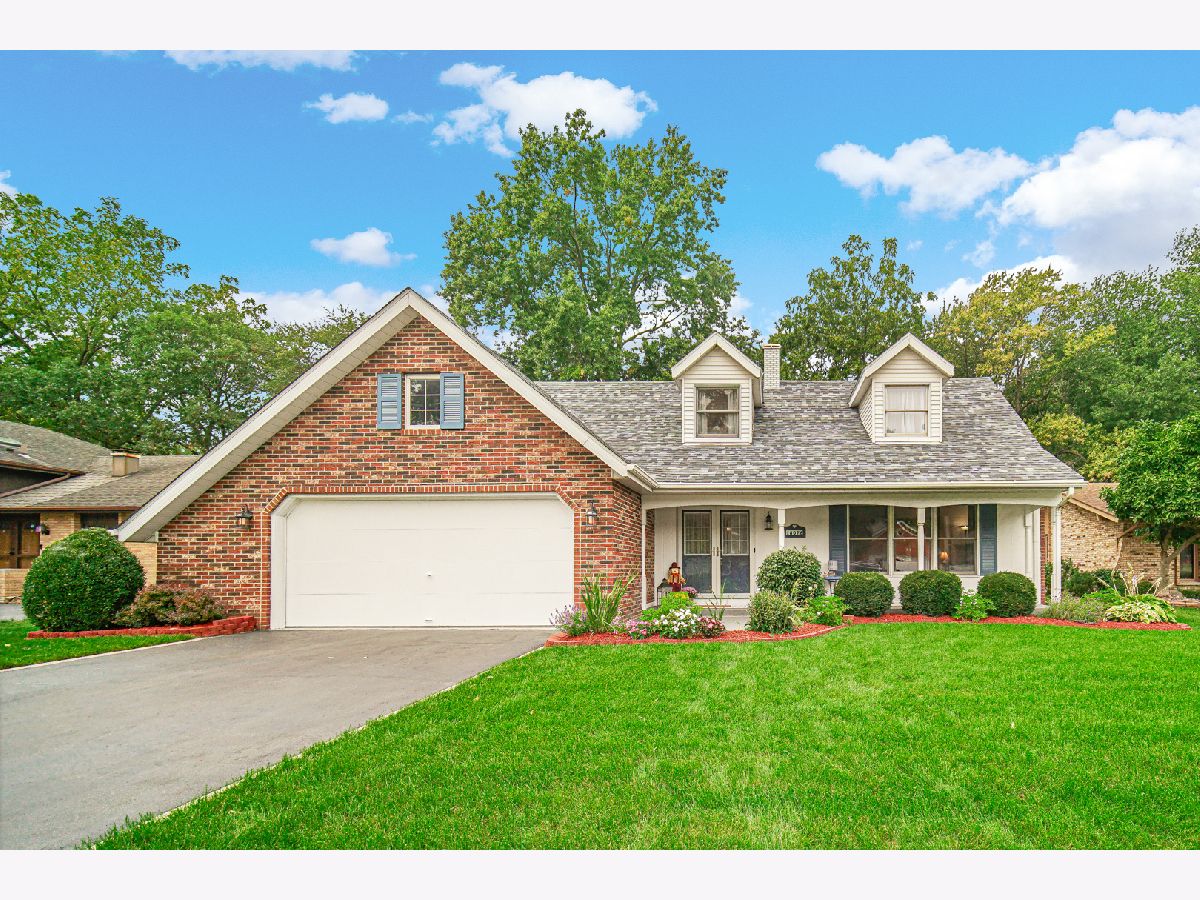 Homes Sold Whitman Woods Lansing Illinois, 18076 Jason