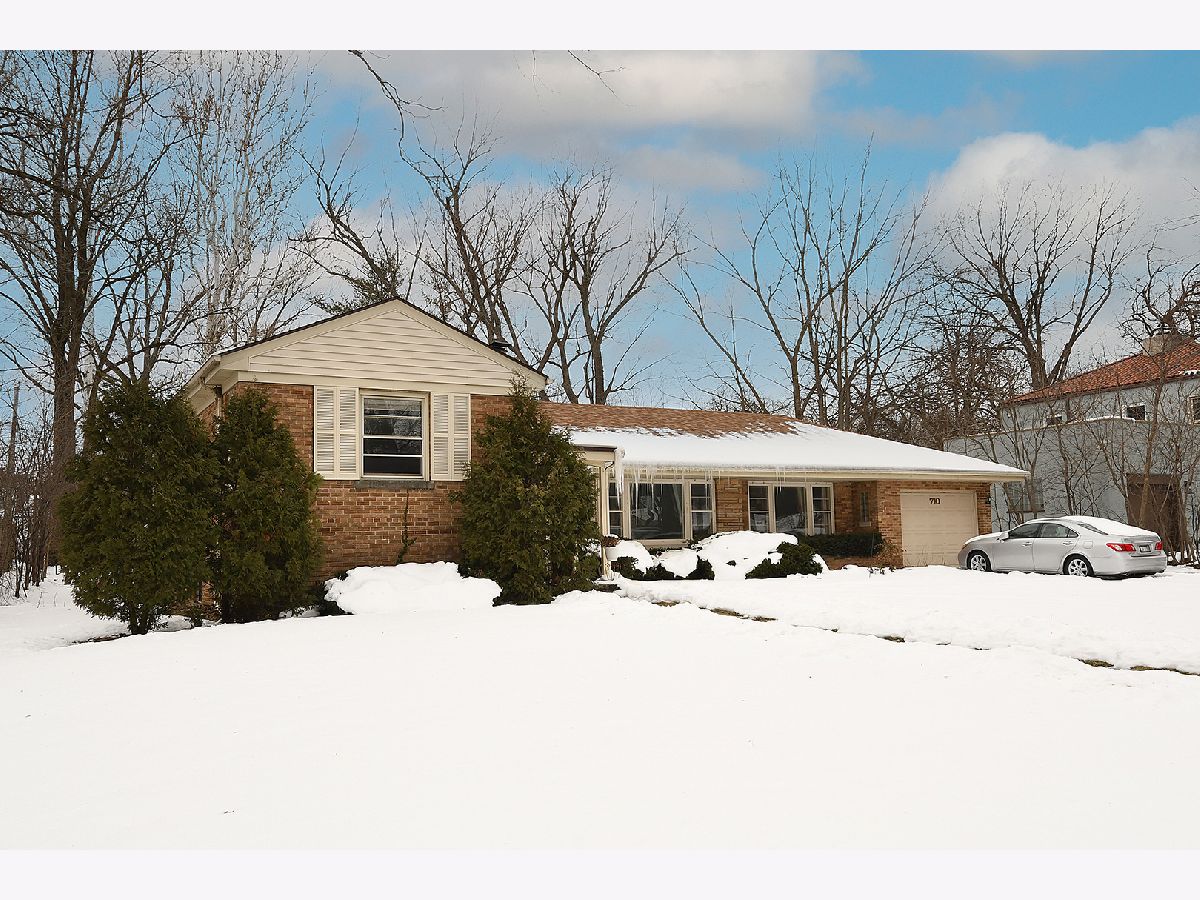 Homes & Condominiums Sold Old Flossmoor Flossmoor Illinois, 710 Bruce