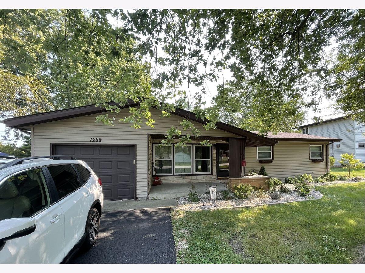 Homes Sold Arrowhead Hills Bourbonnais Illinois, 1288 Theresa