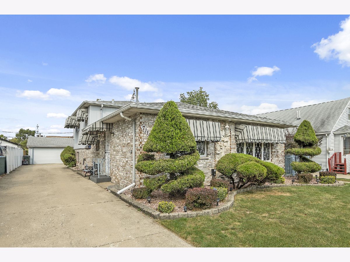  Sold Nottingham Park Illinois, 7116 72nd