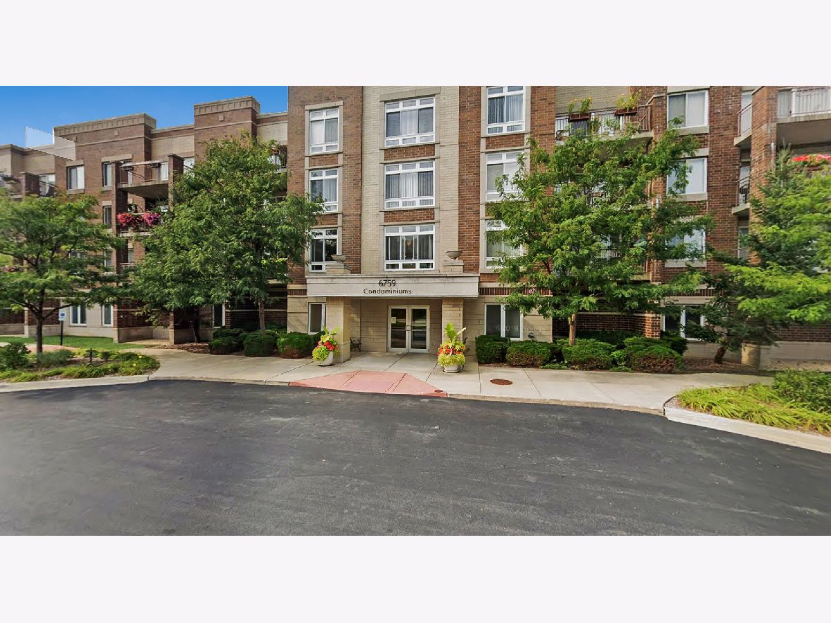 Condominiums Rented Autumn Green Condominiums Chicago Illinois, 6759 Forest Preserve