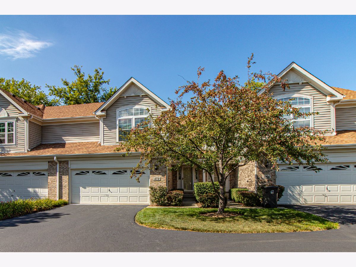 Townhomes & Homes Sold Grosse Pointe Circle Vernon Hills Illinois, 373 Bloomfield